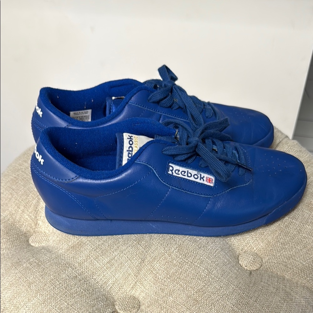 Reebok Women's Blue Sneakers